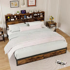 Struttura letto a piattaforma in metallo marrone rustico con contenitore e stazione di ricarica, singolo/matrimoniale/king size
