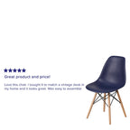 Sedia laterale in plastica stampata multicolore con gambe in legno, singola